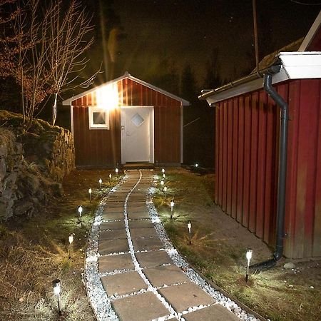 Skogsstuga I Bassholma Villa Munka-Ljungby Luaran gambar